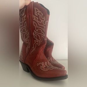 Authentic Leather Nashville Cowgirl Boots!